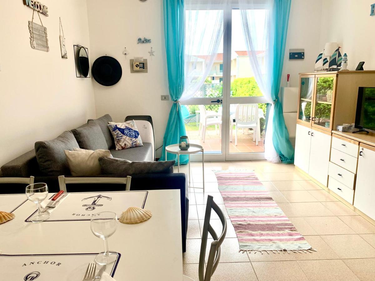 Apartment Caorle De Lux Swimming Pool, Parking, Garden エクステリア 写真