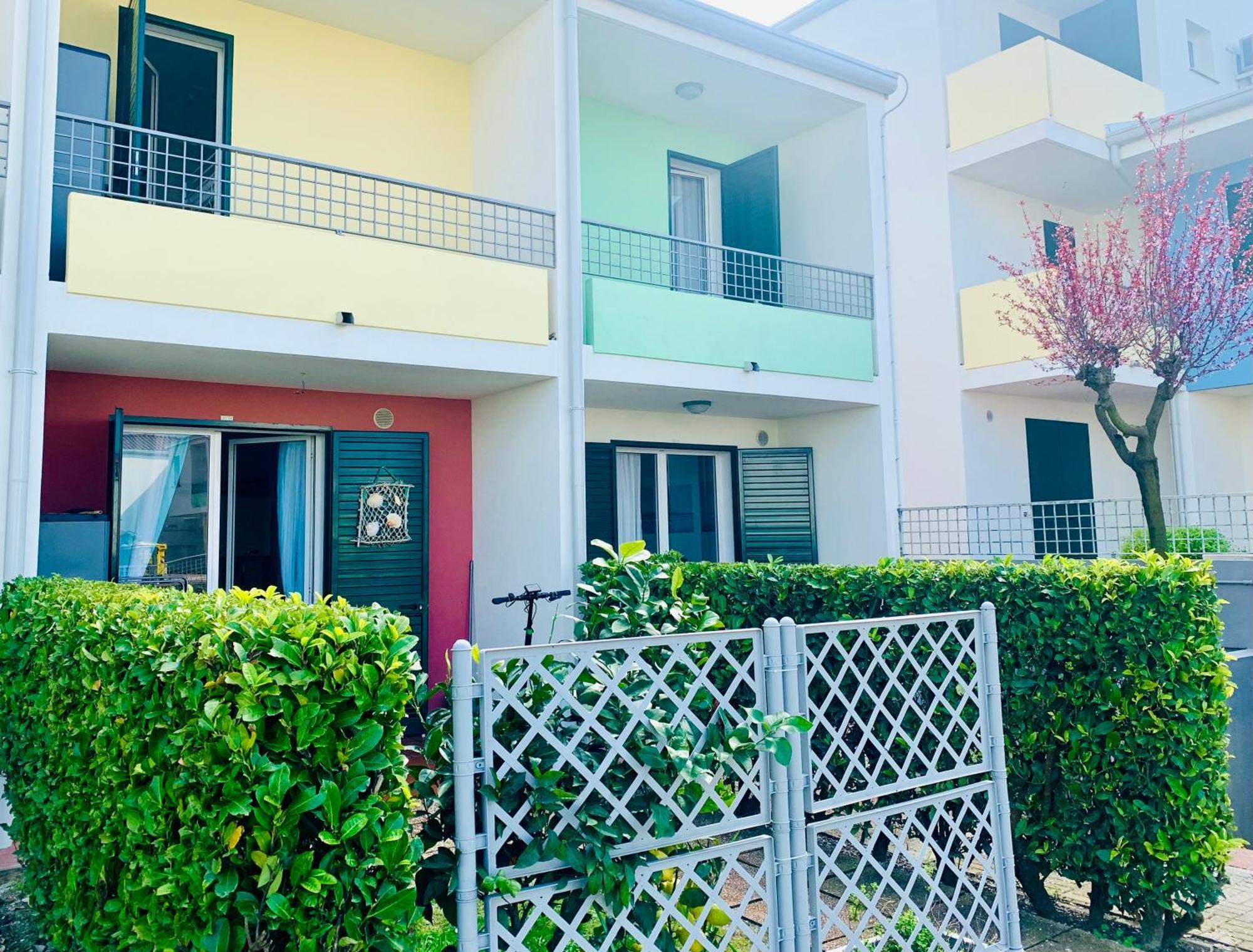 Apartment Caorle De Lux Swimming Pool, Parking, Garden エクステリア 写真