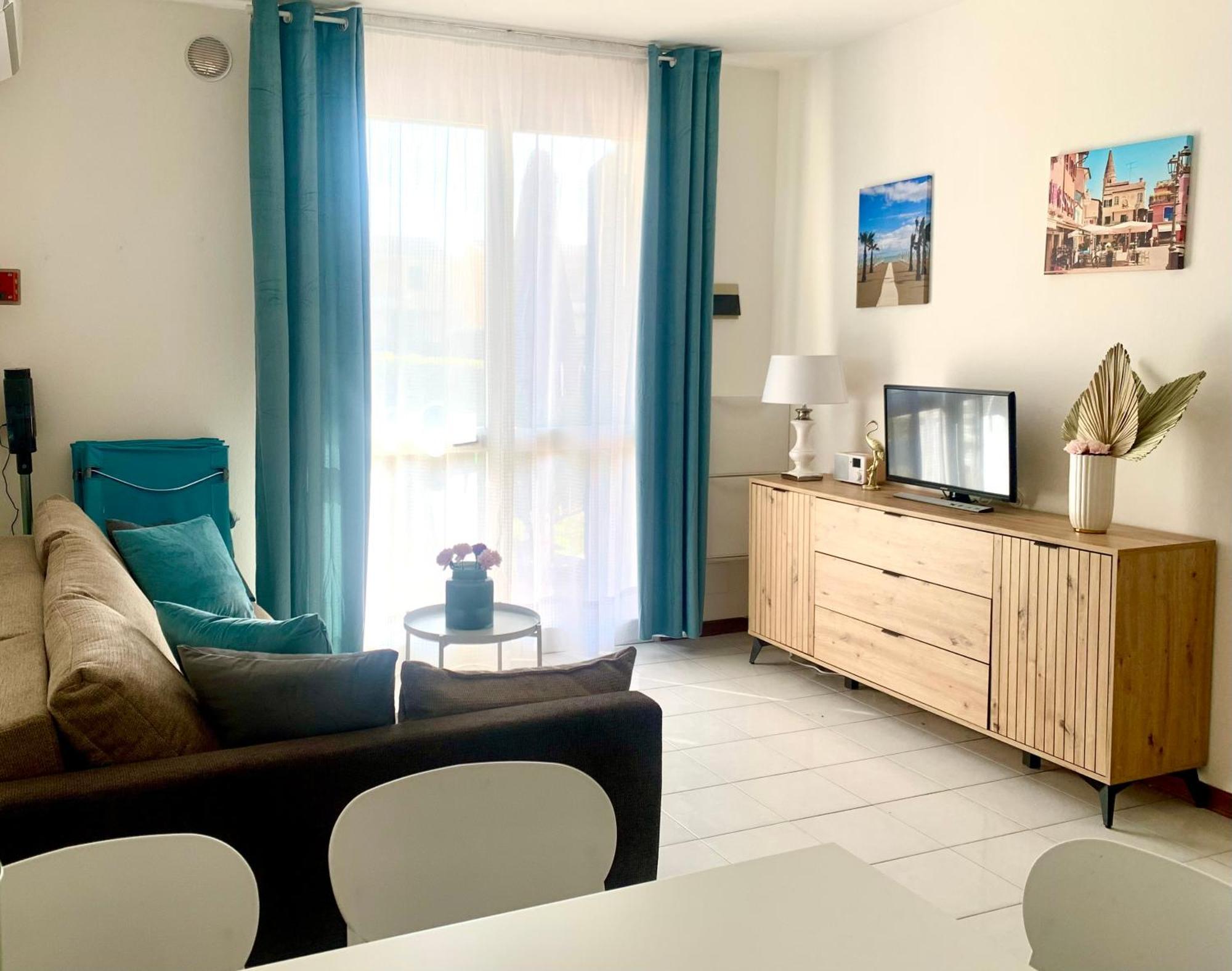 Apartment Caorle De Lux Swimming Pool, Parking, Garden エクステリア 写真
